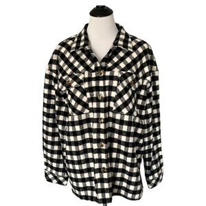Entro Women’s Black/White Plaid Shacket size M